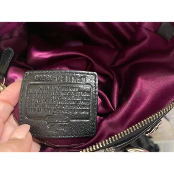 COACH 18GUNMETAL BLACK MADISON SIGNATURE LUREX OP ART SOPHIA SATCHE (PU900